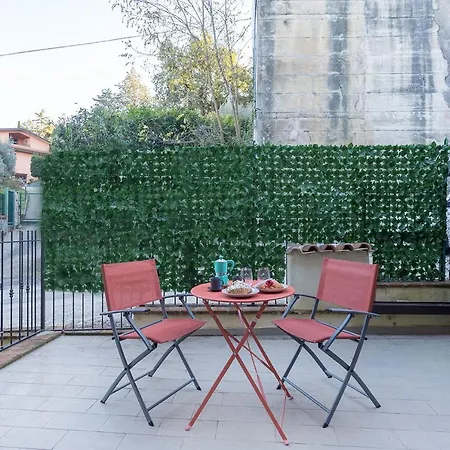 Apartment Mari Modern Flat - Con Posto Auto E Vicino Metro - Italywego *