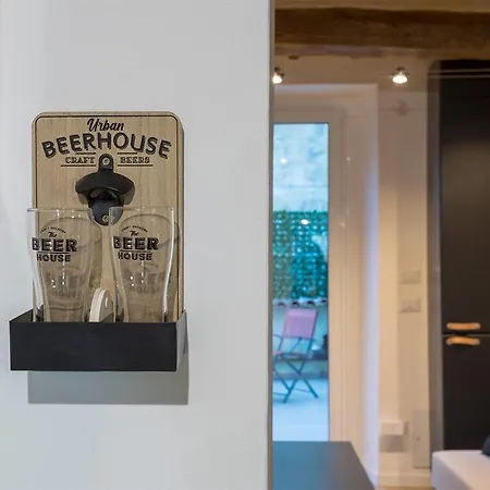 Mari Modern Flat - Con Posto Auto E Vicino Metro - Italywego * פרוג'ה