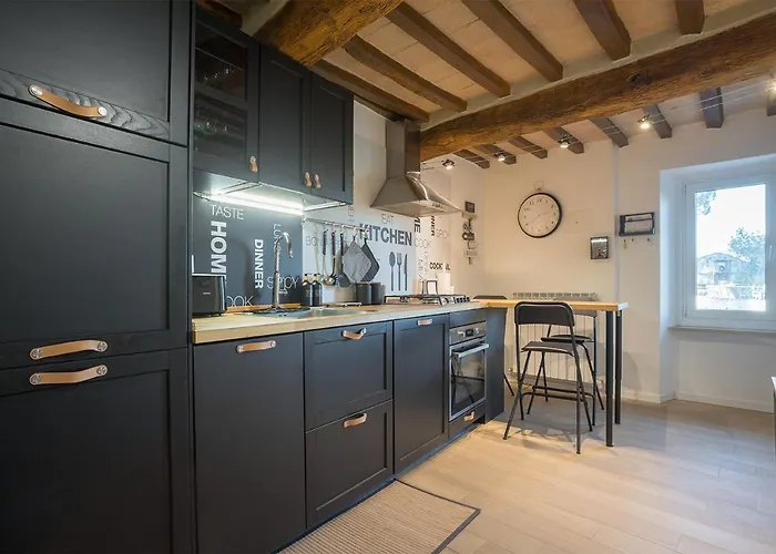 Mari Modern Flat - Con Posto Auto E Vicino Metro - Italywego
