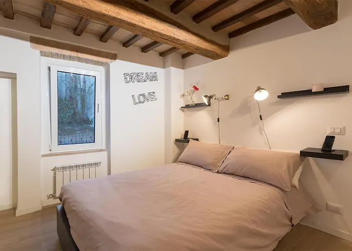 Lejlighed Mari Modern Flat - Con Posto Auto E Vicino Metro - Italywego Perugia