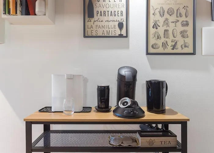 Lejlighed Mari Modern Flat - Con Posto Auto E Vicino Metro - Italywego