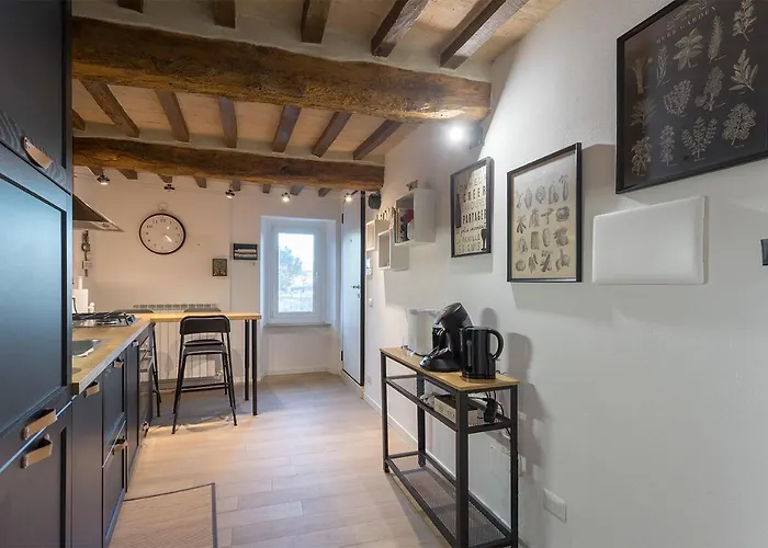 Mari Modern Flat - Con Posto Auto E Vicino Metro - Italywego Lejlighed Perugia